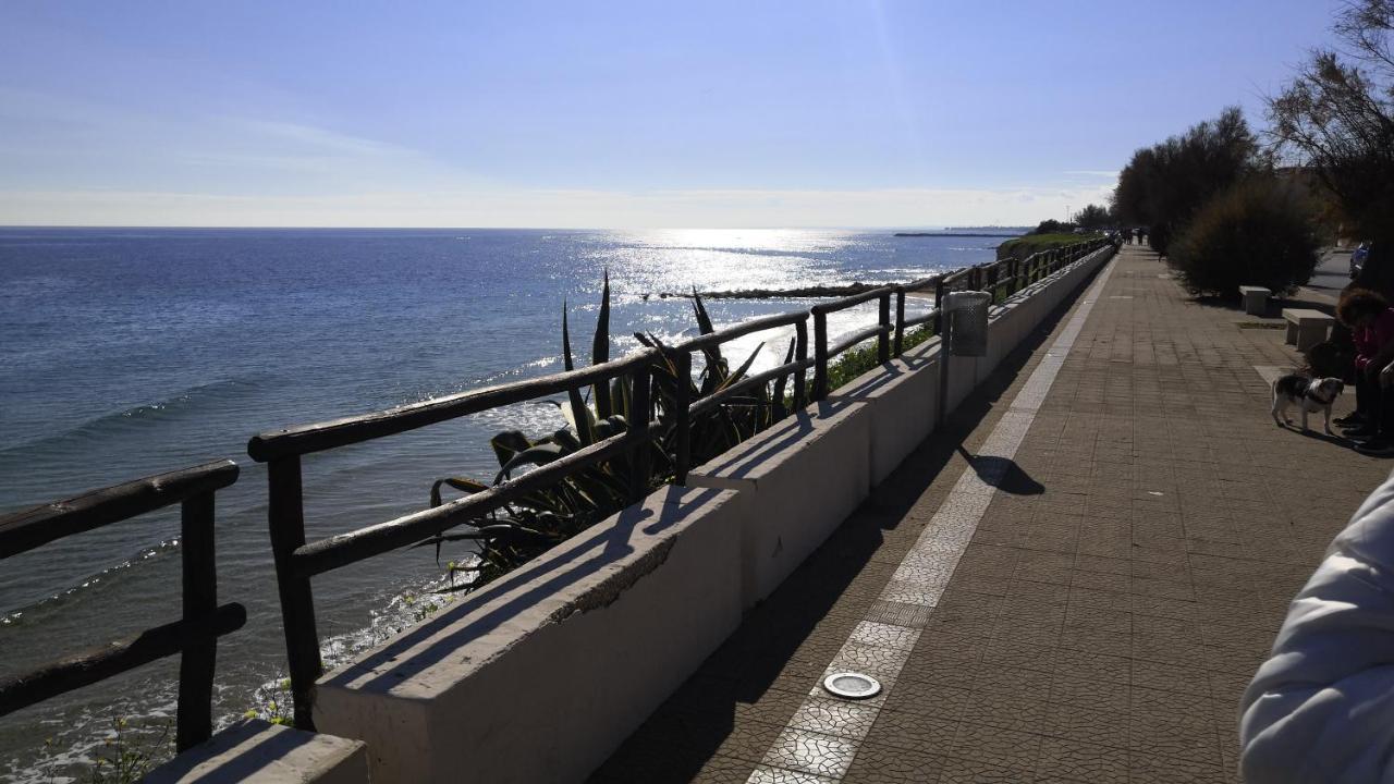 Tonnara House And Holiday Avola Buitenkant foto
